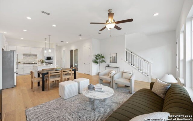 795 N Academy Ave, New Braunfels, TX 78130, 3 Bedrooms Bedrooms, ,2 BathroomsBathrooms,Residential,For Sale,795 N Academy Ave,0,1897898