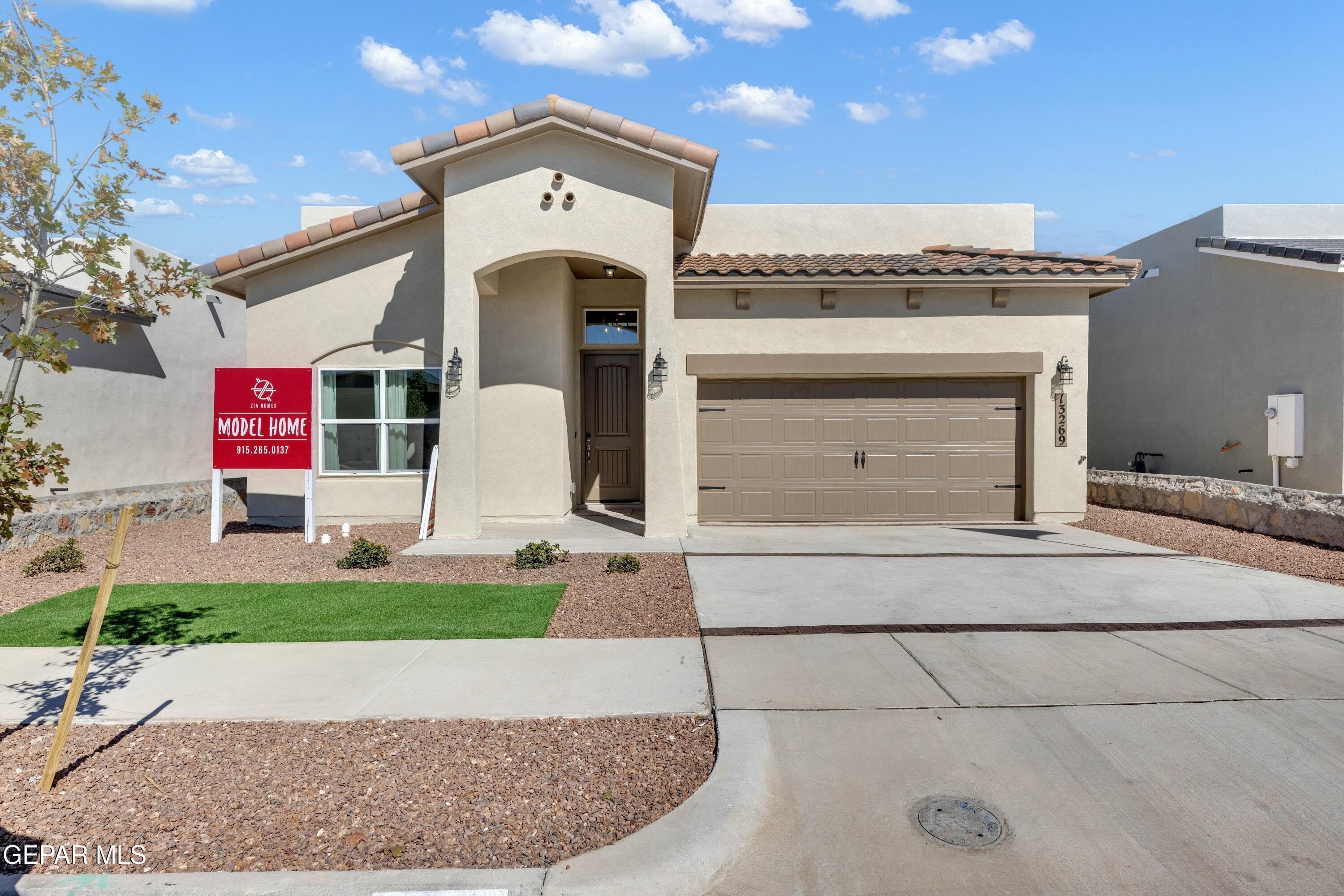 3853 Bubble Place, El Paso, TX 79938, 4 Bedrooms Bedrooms, ,2 BathroomsBathrooms,Residential,For Sale,3853 Bubble Place,917395
