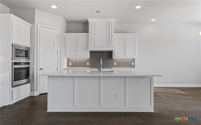 6503 Clayton Court, Temple, TX 76502, 4 Bedrooms Bedrooms, ,2 BathroomsBathrooms,Residential,For Sale,6503 Clayton Court,0,591467