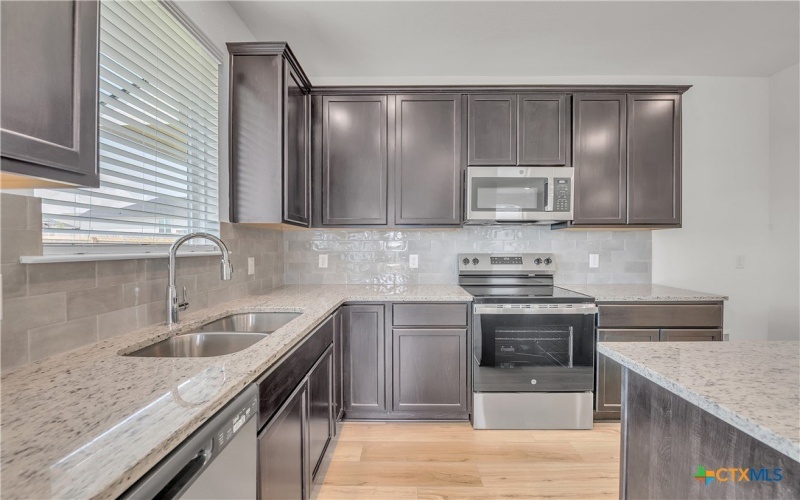 2007 Filmore Cove, Temple, TX 76504, 3 Bedrooms Bedrooms, ,2 BathroomsBathrooms,Residential,For Sale,2007 Filmore Cove,0,591689