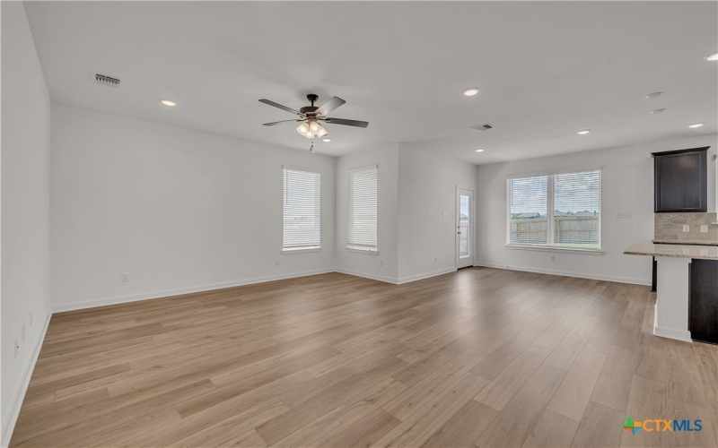 2007 Filmore Cove, Temple, TX 76504, 3 Bedrooms Bedrooms, ,2 BathroomsBathrooms,Residential,For Sale,2007 Filmore Cove,0,591689