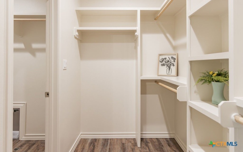 243 Honeycomb, Victoria, TX 77904, 4 Habitaciones Habitaciones , ,2 BañosBaños,Residential,En Venta,243 Honeycomb,0,591691