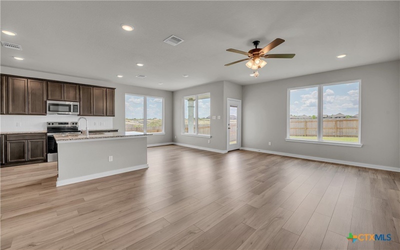 2015 Filmore Cove, Temple, TX 76504, 4 Bedrooms Bedrooms, ,2 BathroomsBathrooms,Residential,For Sale,2015 Filmore Cove,0,591700