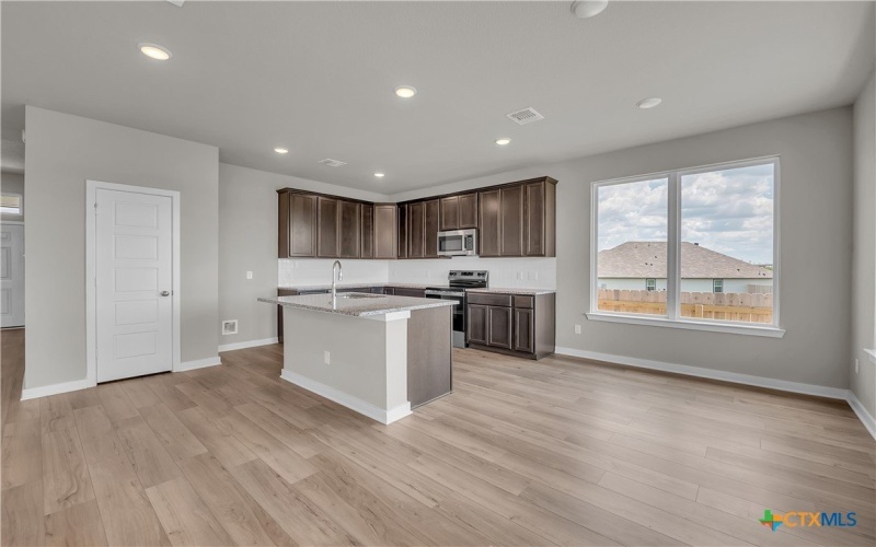 2015 Filmore Cove, Temple, TX 76504, 4 Bedrooms Bedrooms, ,2 BathroomsBathrooms,Residential,For Sale,2015 Filmore Cove,0,591700