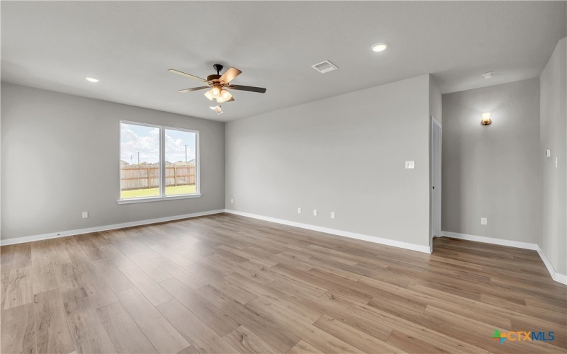 2015 Filmore Cove, Temple, TX 76504, 4 Bedrooms Bedrooms, ,2 BathroomsBathrooms,Residential,For Sale,2015 Filmore Cove,0,591700