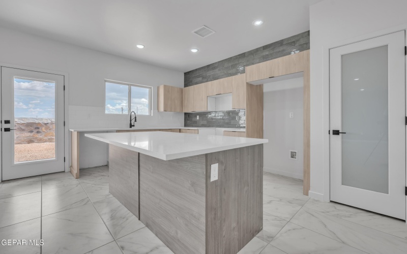 12120 Nesreen Drive, El Paso, TX 79934, 4 Habitaciones Habitaciones , ,2 BañosBaños,Residential,En Venta,12120 Nesreen Drive,0,929748