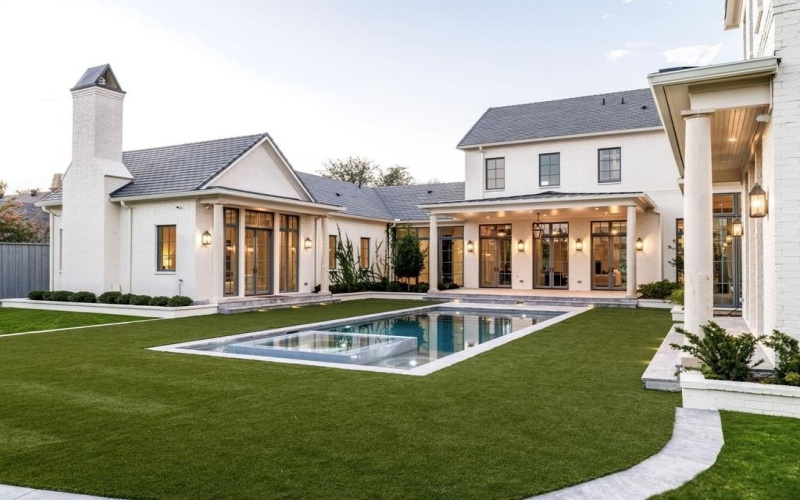 5610 Lobello, Dallas, TX 75229, 5 Bedrooms Bedrooms, ,7 BathroomsBathrooms,Residential,For Sale,5610 Lobello,0,20920720