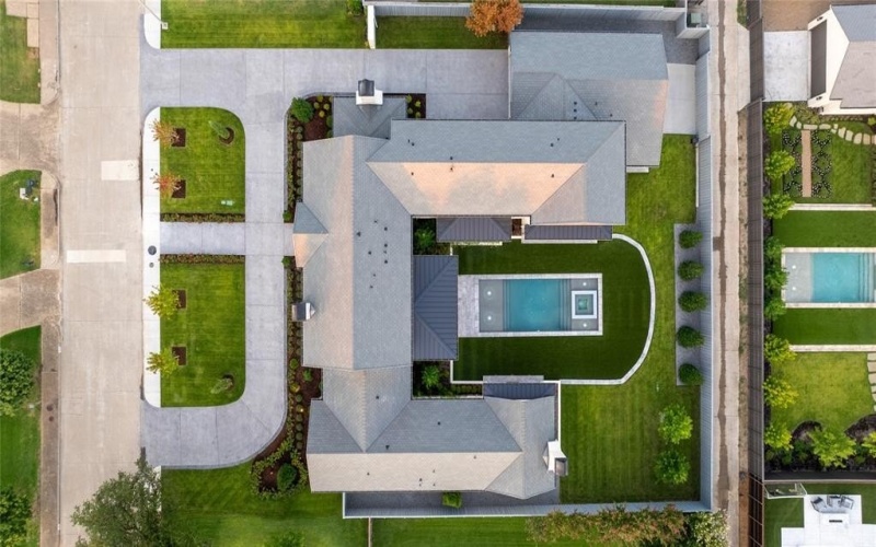 5610 Lobello, Dallas, TX 75229, 5 Bedrooms Bedrooms, ,7 BathroomsBathrooms,Residential,For Sale,5610 Lobello,0,20920720