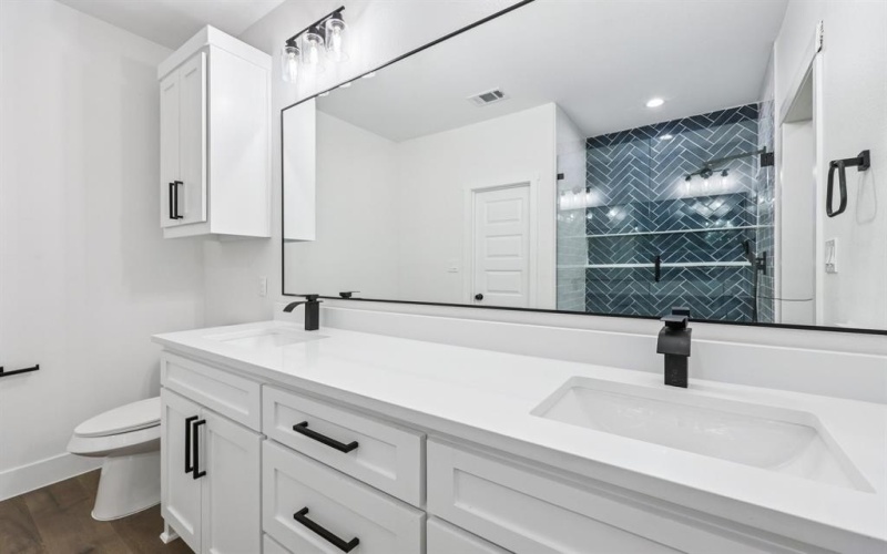 5930 Colorado Street, Greenville, TX 75402, 3 Bedrooms Bedrooms, ,2 BathroomsBathrooms,Residential,For Sale,5930 Colorado Street,0,20937724