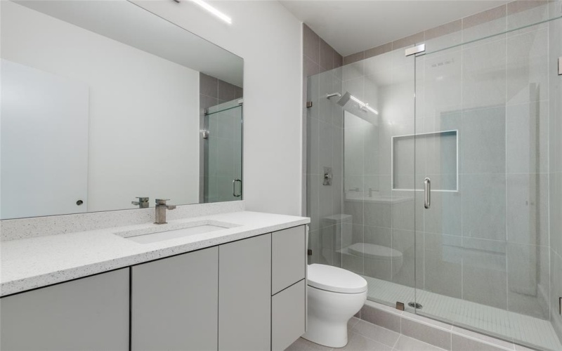 8806 Diceman Drive, Dallas, TX 75218, 4 Habitaciones Habitaciones , ,3 BañosBaños,Residential,En Venta,8806 Diceman Drive,0,20981286