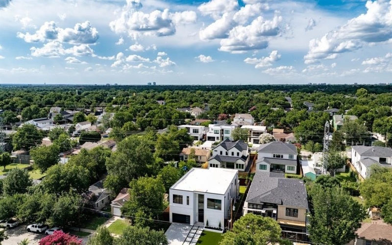 3869 Wemdon Drive, Dallas, TX 75220, 5 Bedrooms Bedrooms, ,7 BathroomsBathrooms,Residential,For Sale,3869 Wemdon Drive,0,20995916