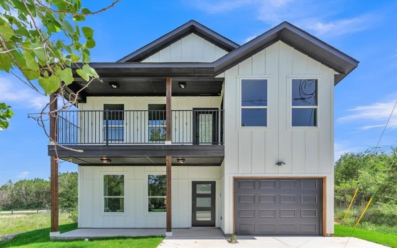 5921 Barkridge Drive, Granbury, TX 76048, 3 Bedrooms Bedrooms, ,2 BathroomsBathrooms,Residential,For Sale,5921 Barkridge Drive,0,21012115