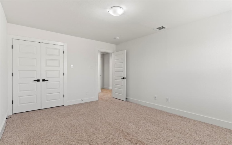 2800 Kerrville Drive, Mesquite, TX 75181, 5 Bedrooms Bedrooms, ,2 BathroomsBathrooms,Residential,For Sale,2800 Kerrville Drive,0,21034483