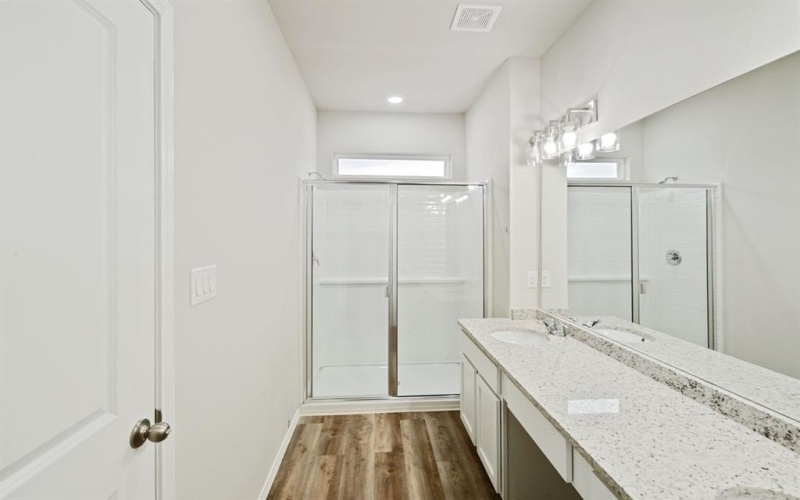 3501 E Renfro Street #101-102, Burleson, TX 76028, 5 Bedrooms Bedrooms, ,5 BathroomsBathrooms,Residential Multi Family,For Sale,3501 E Renfro Street,0,21031317