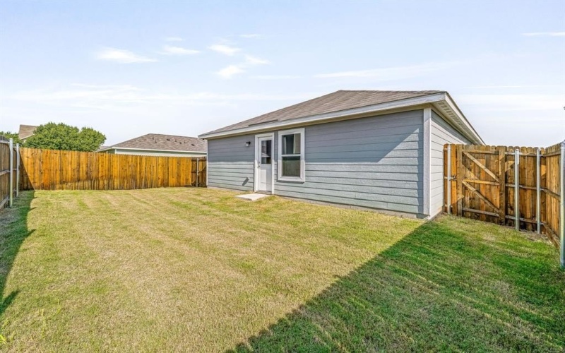 1408 Silver Spruce Lane, Fort Worth, TX 76140, 3 Bedrooms Bedrooms, ,2 BathroomsBathrooms,Residential,For Sale,1408 Silver Spruce Lane,0,21047941