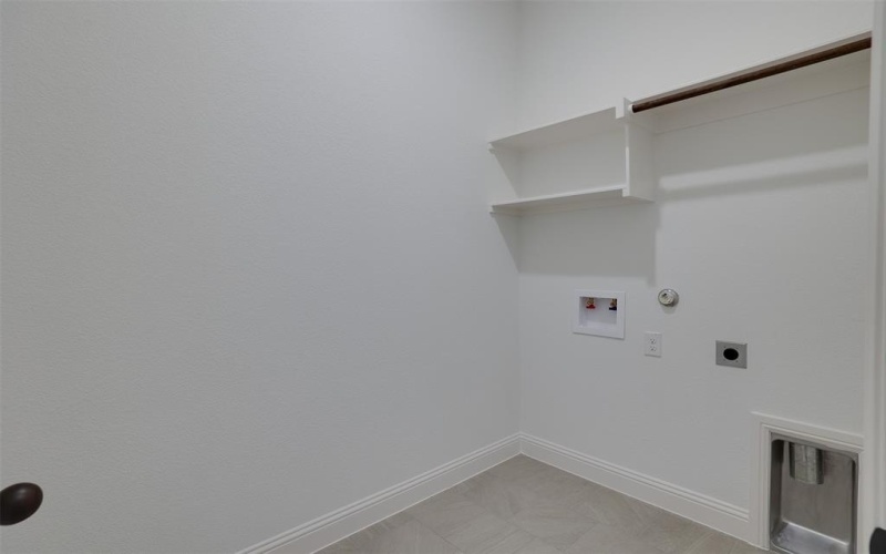 820 Mallard Drive, Aledo, TX 76008, 3 Bedrooms Bedrooms, ,2 BathroomsBathrooms,Residential,For Sale,820 Mallard Drive,0,21048797
