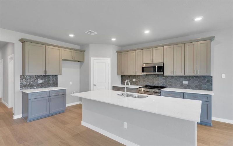 5064 Picasso Road, Royse City, TX 75189, 4 Bedrooms Bedrooms, ,3 BathroomsBathrooms,Residential,For Sale,5064 Picasso Road,0,21049145