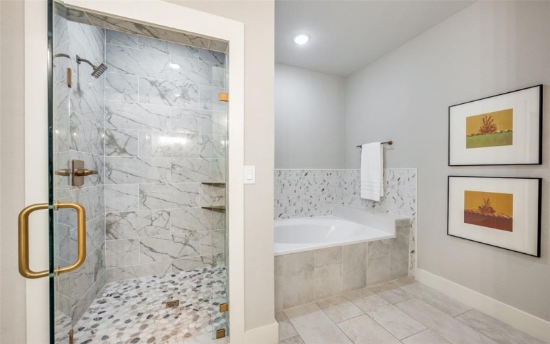 1026 N Tatum Avenue, Dallas, TX 75211, 4 Habitaciones Habitaciones , ,2 BañosBaños,Residential,En Venta,1026 N Tatum Avenue,0,21049233