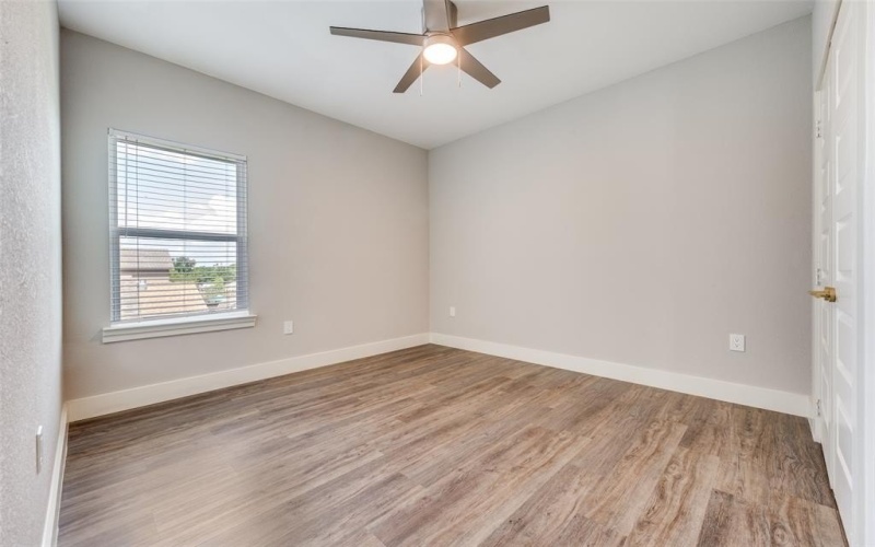 1026 N Tatum Avenue, Dallas, TX 75211, 4 Habitaciones Habitaciones , ,2 BañosBaños,Residential,En Venta,1026 N Tatum Avenue,0,21049233