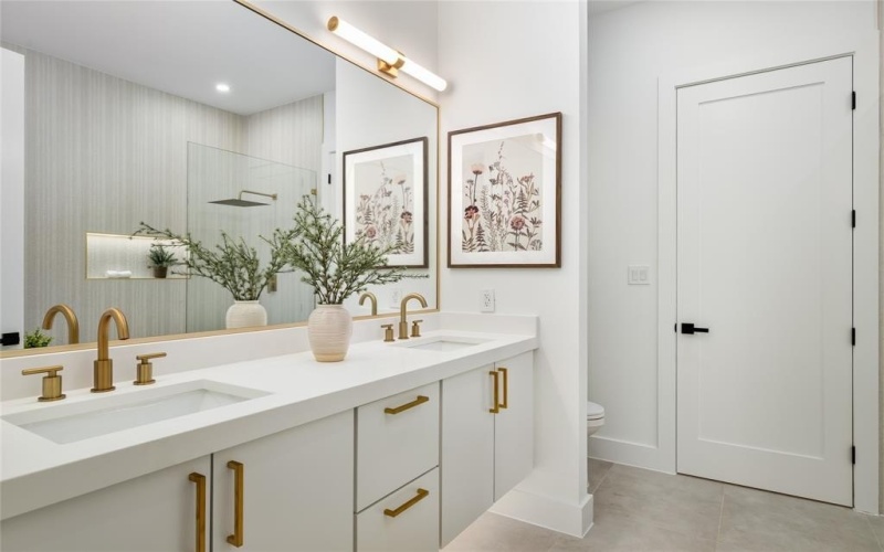 4046 Baker Avenue, Dallas, TX 75212, 4 Bedrooms Bedrooms, ,3 BathroomsBathrooms,Residential,For Sale,4046 Baker Avenue,0,21049807