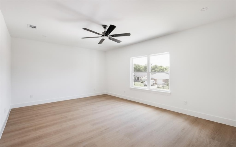 4046 Baker Avenue, Dallas, TX 75212, 4 Bedrooms Bedrooms, ,3 BathroomsBathrooms,Residential,For Sale,4046 Baker Avenue,0,21049807