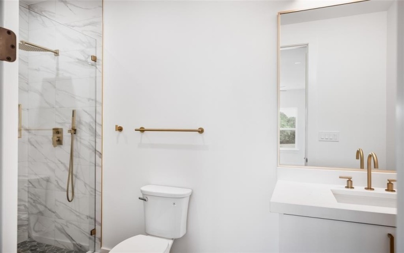 4046 Baker Avenue, Dallas, TX 75212, 4 Bedrooms Bedrooms, ,3 BathroomsBathrooms,Residential,For Sale,4046 Baker Avenue,0,21049807