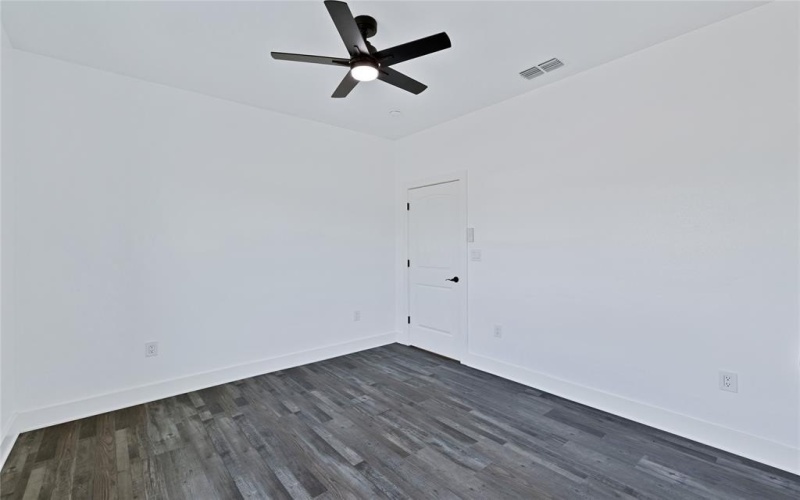 1950 Joyce Road, Kaufman, TX 75142, 4 Bedrooms Bedrooms, ,2 BathroomsBathrooms,Residential,For Sale,1950 Joyce Road,0,21050934