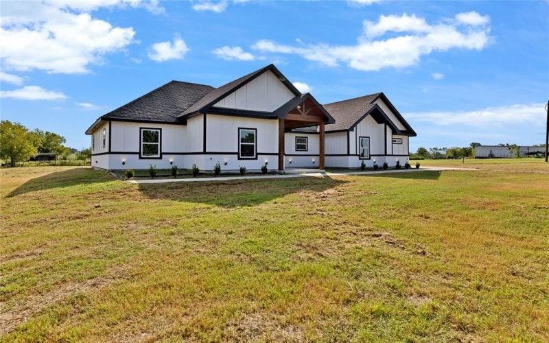 1950 Joyce Road, Kaufman, TX 75142, 4 Bedrooms Bedrooms, ,2 BathroomsBathrooms,Residential,For Sale,1950 Joyce Road,0,21050934