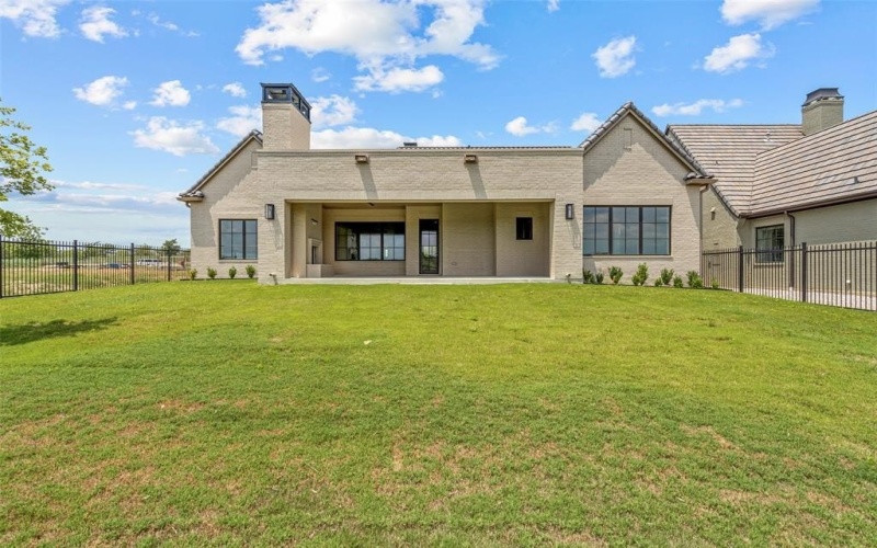 9717 Latour Court, Fort Worth, TX 76126, 4 Habitaciones Habitaciones , ,5 BañosBaños,Residential,En Venta,9717 Latour Court,0,21051139