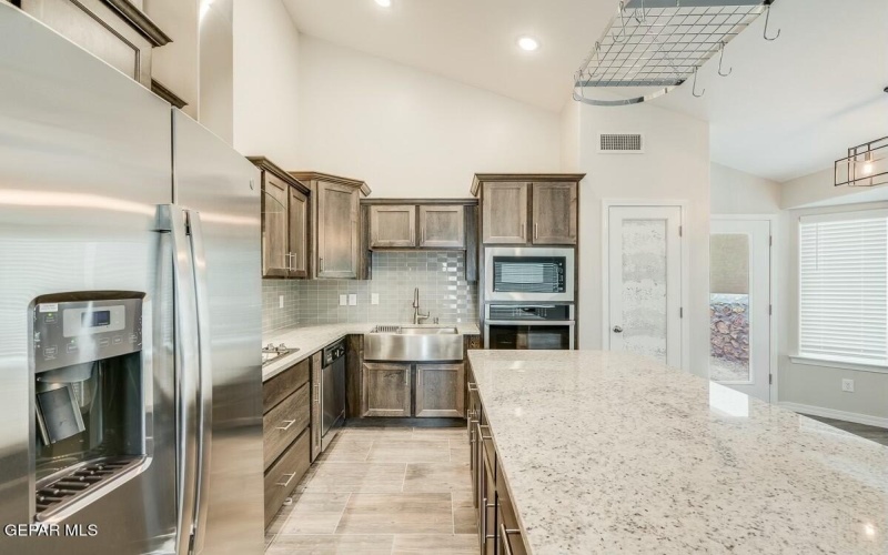 3888 Surmise Street, El Paso, TX 79938, 4 Habitaciones Habitaciones , ,2 BañosBaños,Residential,En Venta,3888 Surmise Street,917414