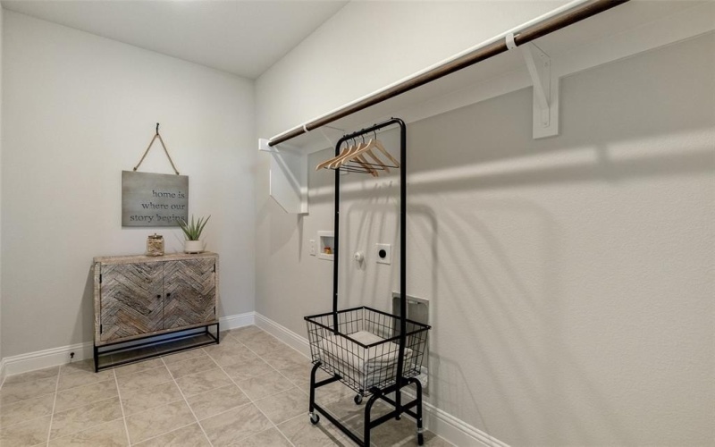 728 Stone Eagle, Azle, TX 76020, 4 Bedrooms Bedrooms, ,3 BathroomsBathrooms,Residential,For Sale,728 Stone Eagle,0,21051284