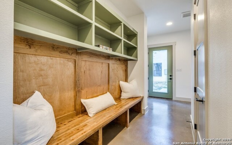 605 Graham, Boerne, TX 78006, 5 Bedrooms Bedrooms, ,3 BathroomsBathrooms,Residential,For Sale,605 Graham,0,1855682