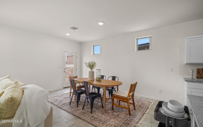 1233 Irish Summer Place, El Paso, TX 79928, 3 Bedrooms Bedrooms, ,1 BathroomBathrooms,Residential,For Sale,1233 Irish Summer Place,0,929786