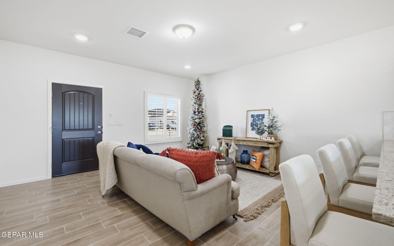 1229 Irish Summer Place, El Paso, TX 79928, 3 Habitaciones Habitaciones , ,1 BañoBaños,Residential,En Venta,1229 Irish Summer Place,0,929790