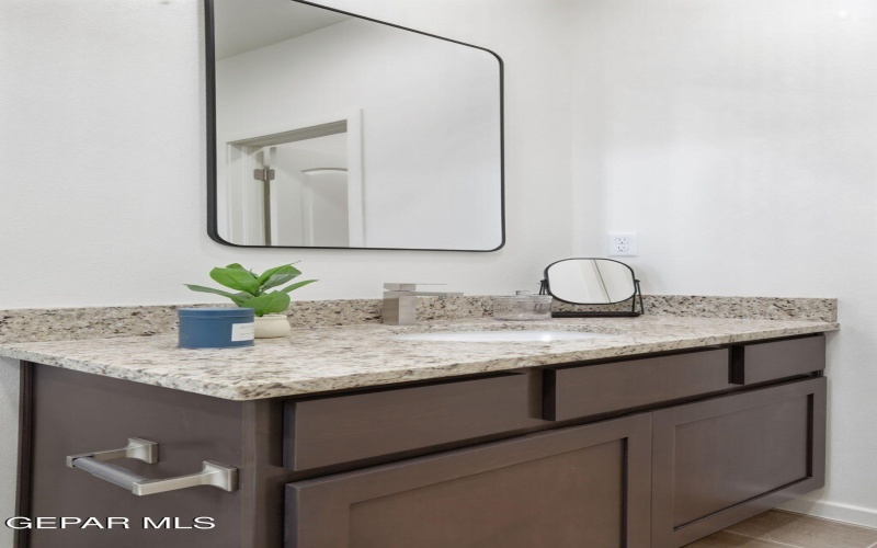 1229 Irish Summer Place, El Paso, TX 79928, 3 Habitaciones Habitaciones , ,1 BañoBaños,Residential,En Venta,1229 Irish Summer Place,0,929790