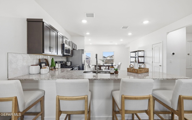 1229 Irish Summer Place, El Paso, TX 79928, 3 Habitaciones Habitaciones , ,1 BañoBaños,Residential,En Venta,1229 Irish Summer Place,0,929790