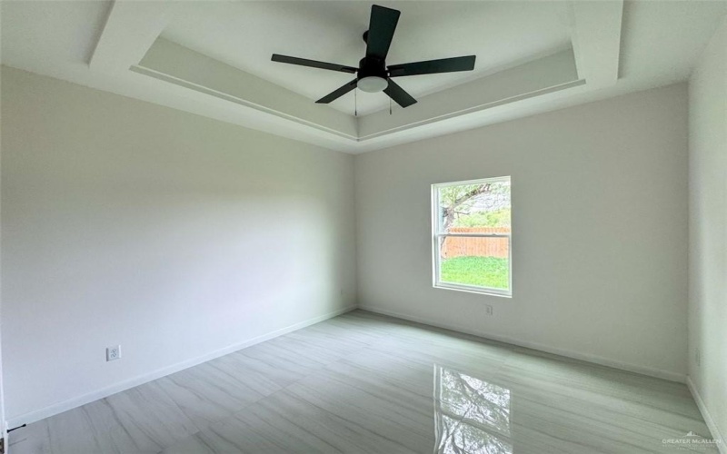 8014 N 48th Avenue, McAllen, TX 78504, 3 Habitaciones Habitaciones , ,2 BañosBaños,Residential,En Venta,8014 N 48th Avenue,0,480112