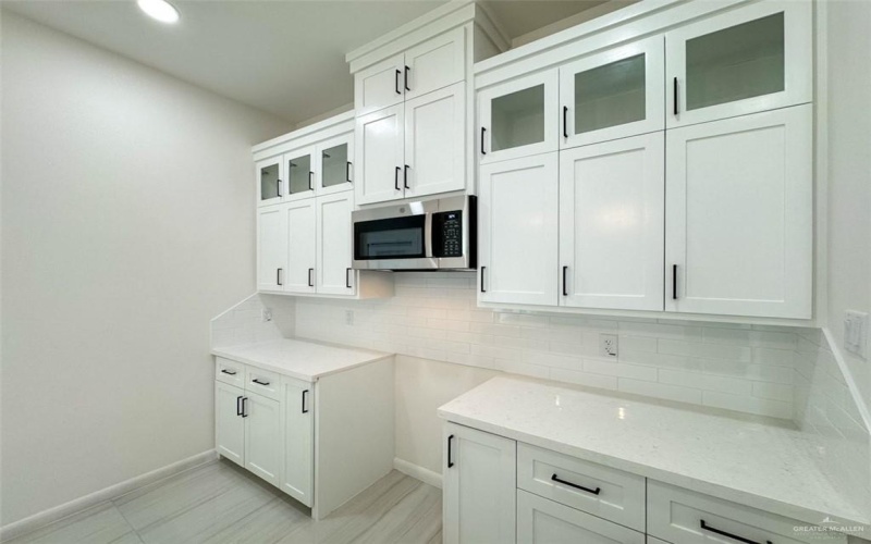 8014 N 48th Avenue, McAllen, TX 78504, 3 Habitaciones Habitaciones , ,2 BañosBaños,Residential,En Venta,8014 N 48th Avenue,0,480112