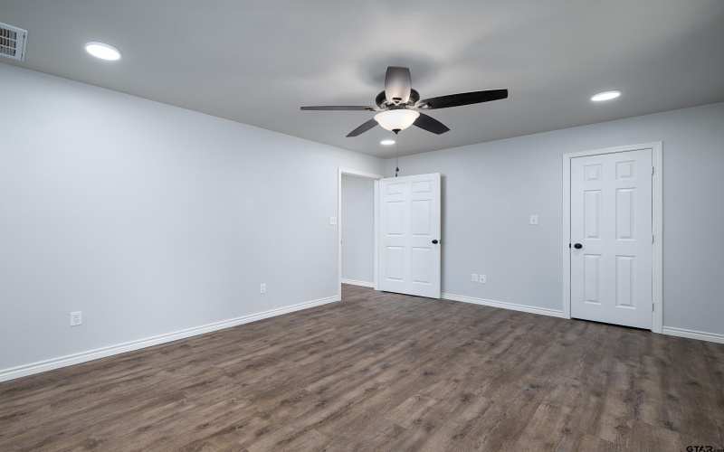 22080 Henderson County Road 4117, Frankston, TX 75763, 1 Bedroom Bedrooms, ,1 BathroomBathrooms,Residential,For Sale,22080 Henderson County Road 4117,0,25013421