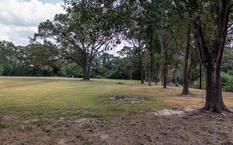 22080 Henderson County Road 4117, Frankston, TX 75763, 1 Bedroom Bedrooms, ,1 BathroomBathrooms,Residential,For Sale,22080 Henderson County Road 4117,0,25013421