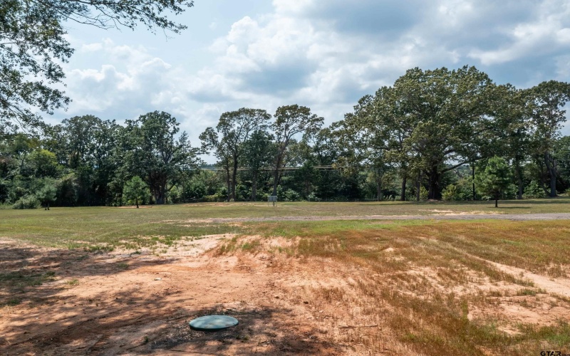 22080 Henderson County Road 4117, Frankston, TX 75763, 1 Bedroom Bedrooms, ,1 BathroomBathrooms,Residential,For Sale,22080 Henderson County Road 4117,0,25013421