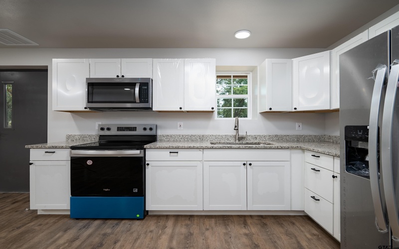 22080 Henderson County Road 4117, Frankston, TX 75763, 1 Bedroom Bedrooms, ,1 BathroomBathrooms,Residential,For Sale,22080 Henderson County Road 4117,0,25013421