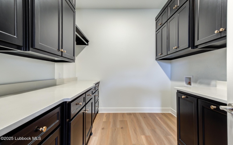 4617 138th Place, Lubbock, TX 79424, 4 Habitaciones Habitaciones , ,3 BañosBaños,Residential,En Venta,4617 138th Place,0,202560040