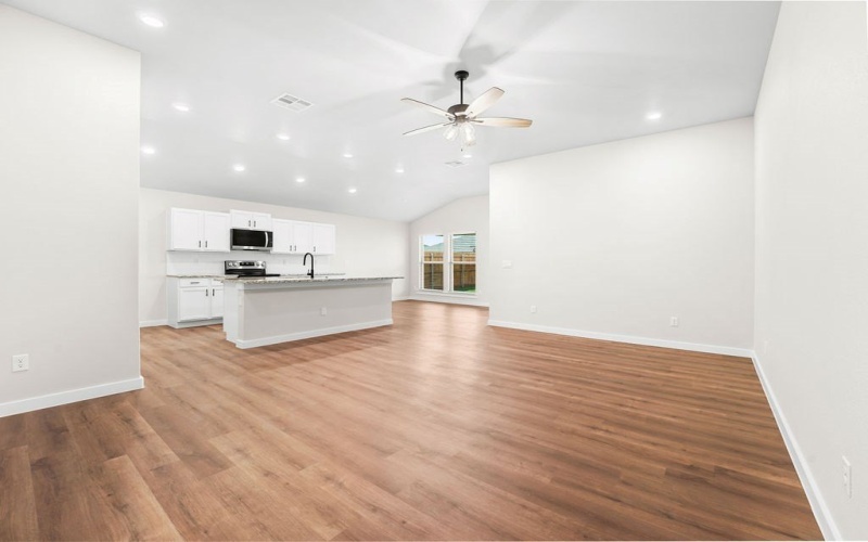 323 Trailblazer Ln, Odessa, TX 79765, 3 Bedrooms Bedrooms, ,2 BathroomsBathrooms,Residential,For Sale,323 Trailblazer Ln,0,162835