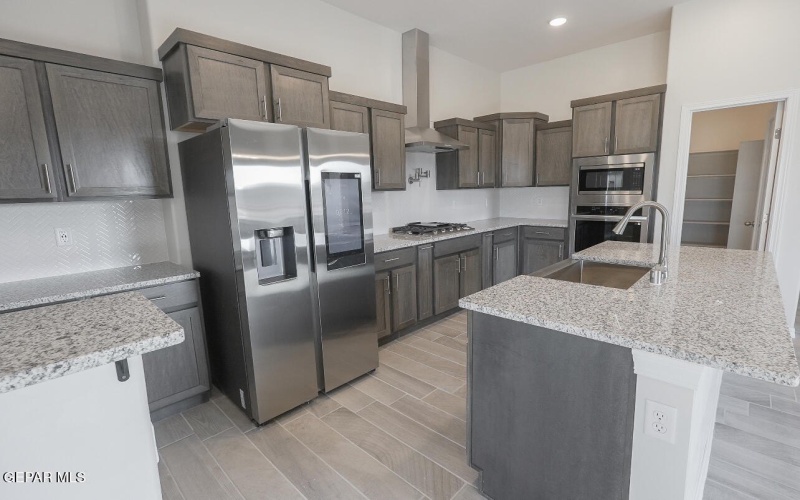 15365 Promise Court, El Paso, TX 79938, 6 Bedrooms Bedrooms, ,5 BathroomsBathrooms,Residential,For Sale,15365 Promise Court,917478