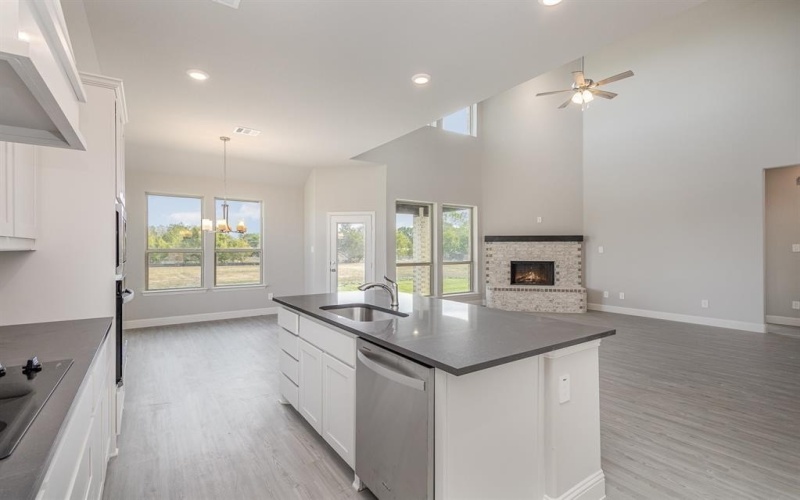 180 Crystal Lake Lane, Red Oak, TX 75154, 4 Bedrooms Bedrooms, ,3 BathroomsBathrooms,Residential,For Sale,180 Crystal Lake Lane,0,21052460