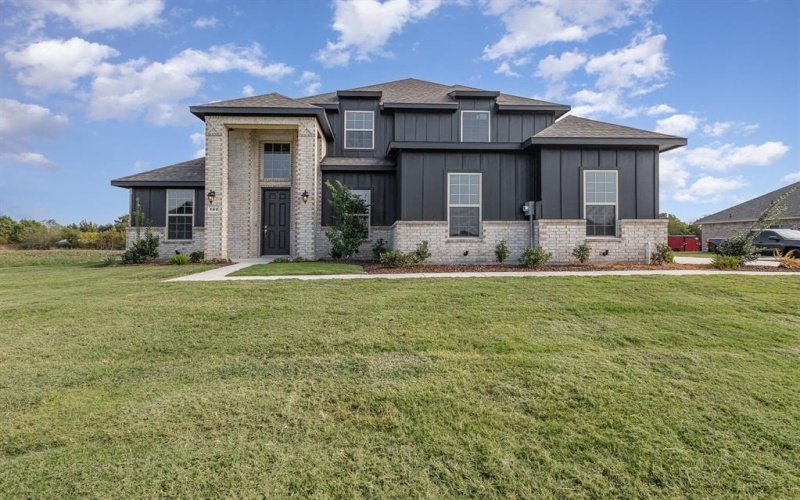 180 Crystal Lake Lane, Red Oak, TX 75154, 4 Bedrooms Bedrooms, ,3 BathroomsBathrooms,Residential,For Sale,180 Crystal Lake Lane,0,21052460