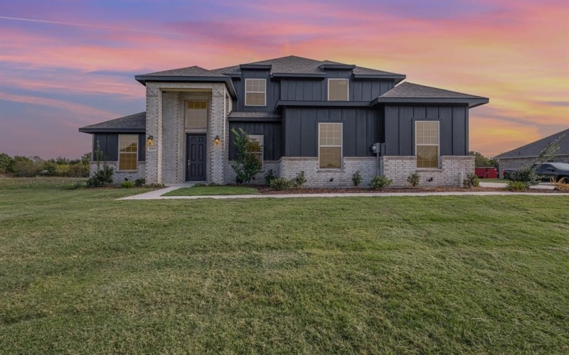 180 Crystal Lake Lane, Red Oak, TX 75154, 4 Bedrooms Bedrooms, ,3 BathroomsBathrooms,Residential,For Sale,180 Crystal Lake Lane,0,21052460