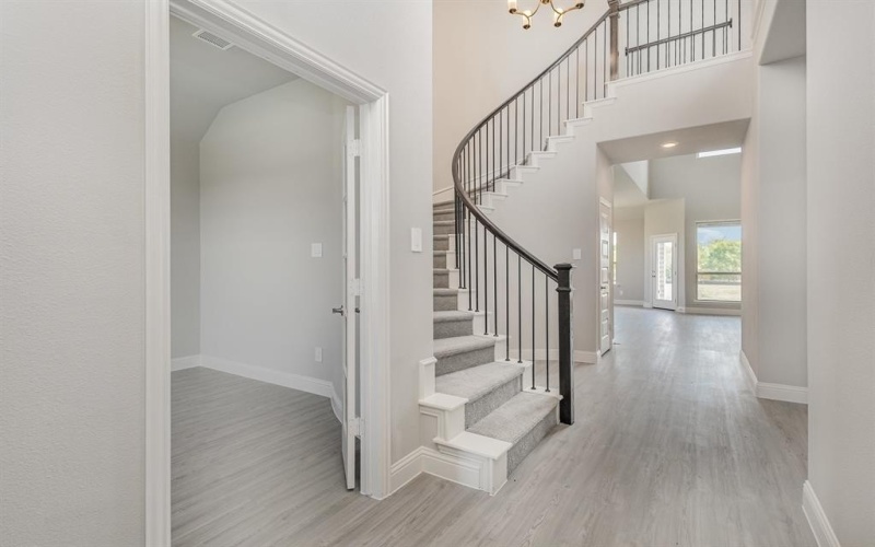 180 Crystal Lake Lane, Red Oak, TX 75154, 4 Bedrooms Bedrooms, ,3 BathroomsBathrooms,Residential,For Sale,180 Crystal Lake Lane,0,21052460