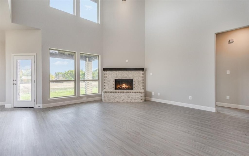 180 Crystal Lake Lane, Red Oak, TX 75154, 4 Bedrooms Bedrooms, ,3 BathroomsBathrooms,Residential,For Sale,180 Crystal Lake Lane,0,21052460